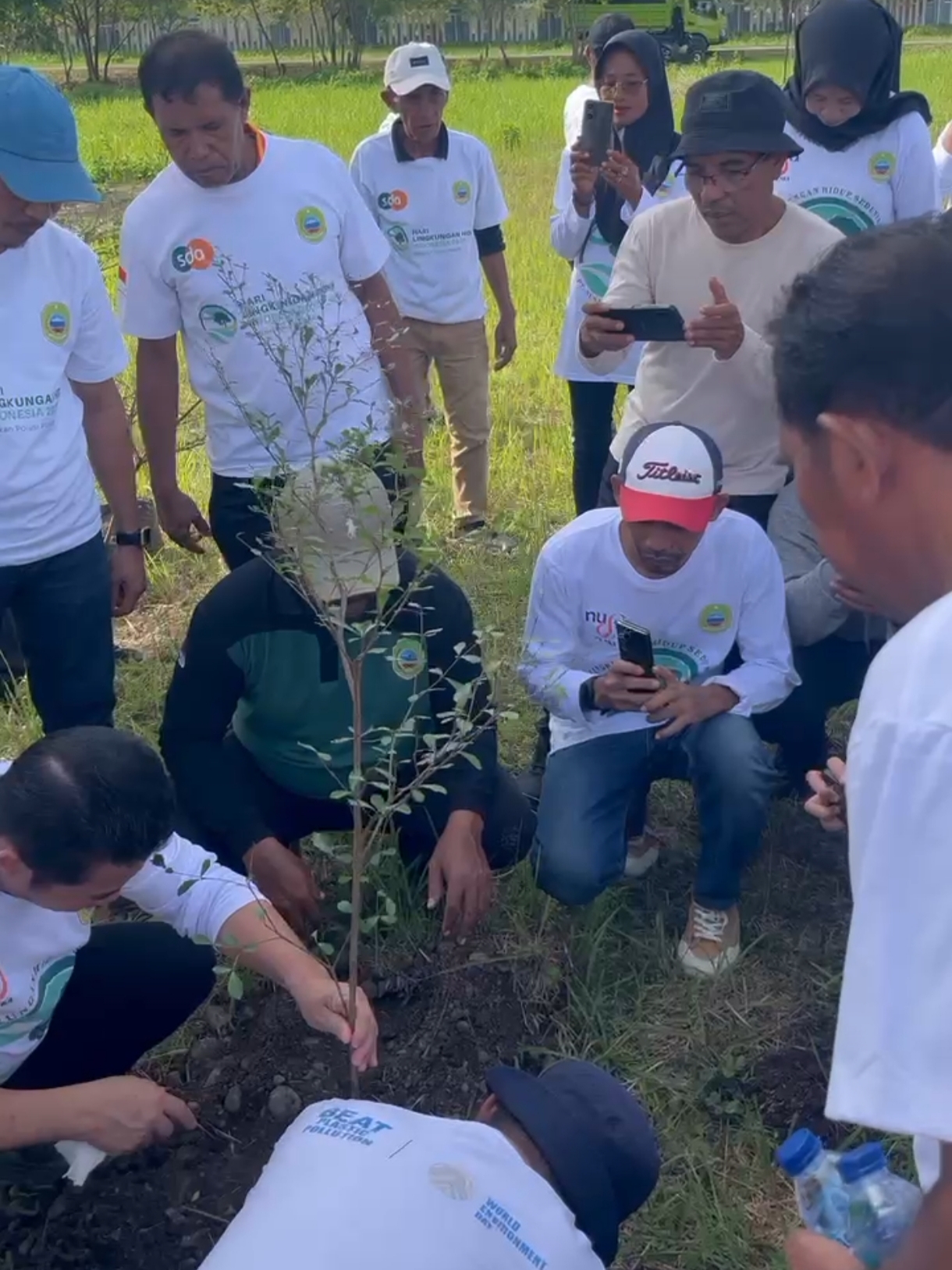 Pemkab. Halmahera Timur Memperingati Hari Lingkungan Hidup Sedunia
